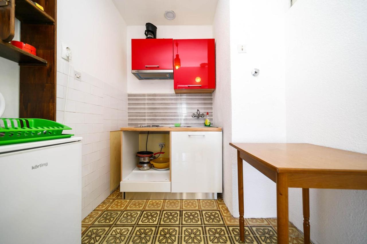 Guesthouse Ivkovic Крк Экстерьер фото