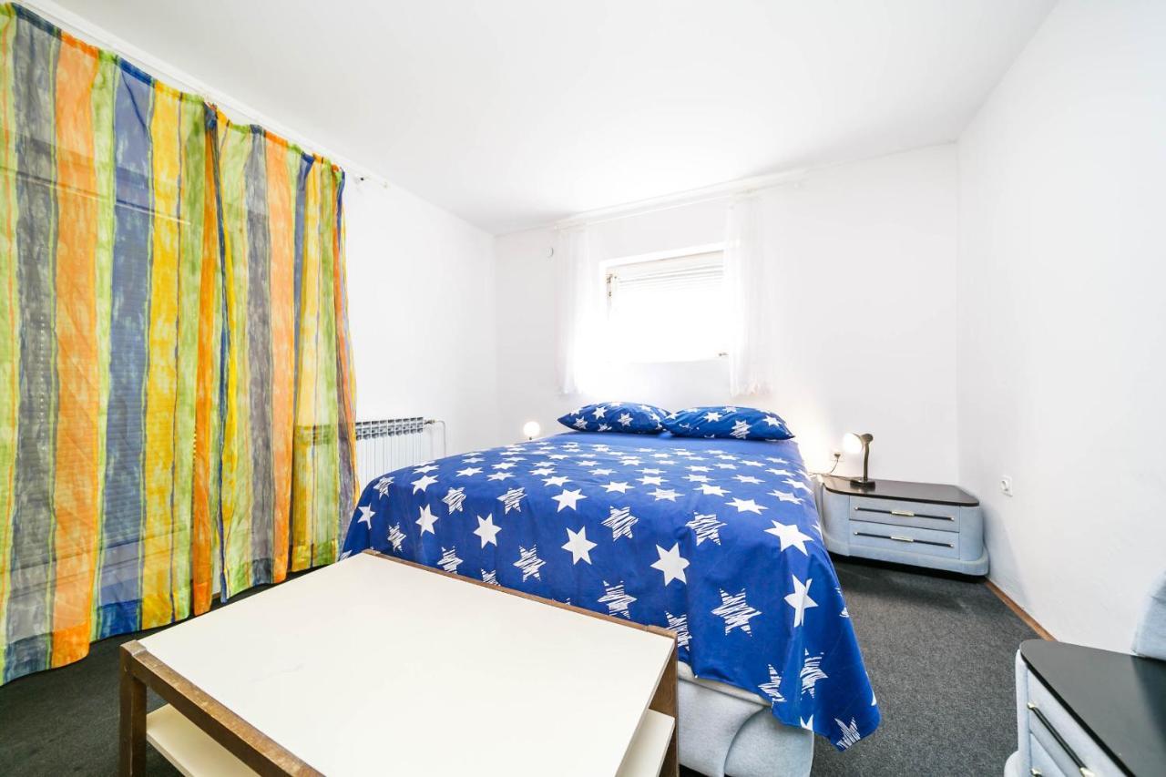 Guesthouse Ivkovic Крк Экстерьер фото