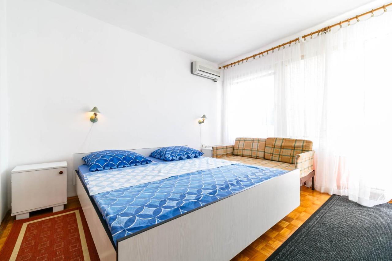 Guesthouse Ivkovic Крк Экстерьер фото